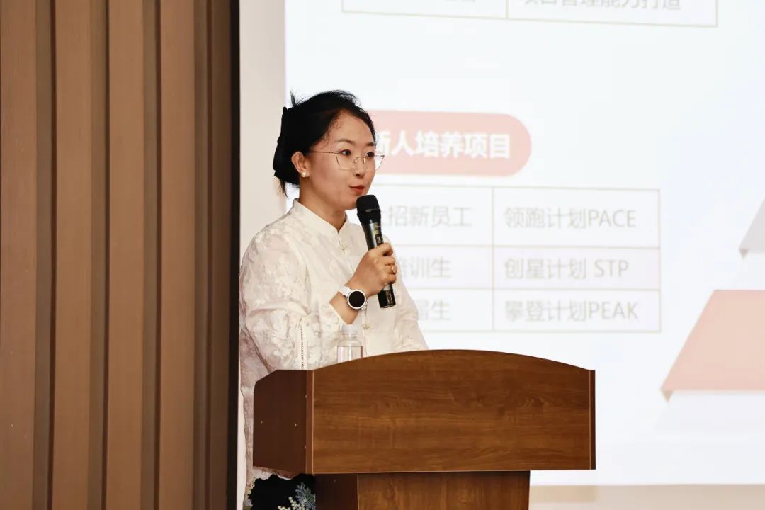 星聚九游会·J9·官网|真人游戏第一品牌 逐梦远航 | 九游会J92025年九游会·J9·官网|真人游戏第一品牌未来星入职集训精彩回顾