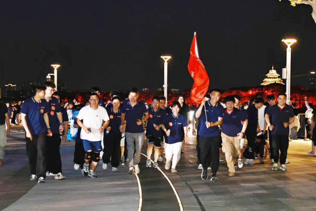 星聚九游会·J9·官网|真人游戏第一品牌 逐梦远航 | 九游会J92025年九游会·J9·官网|真人游戏第一品牌未来星入职集训精彩回顾